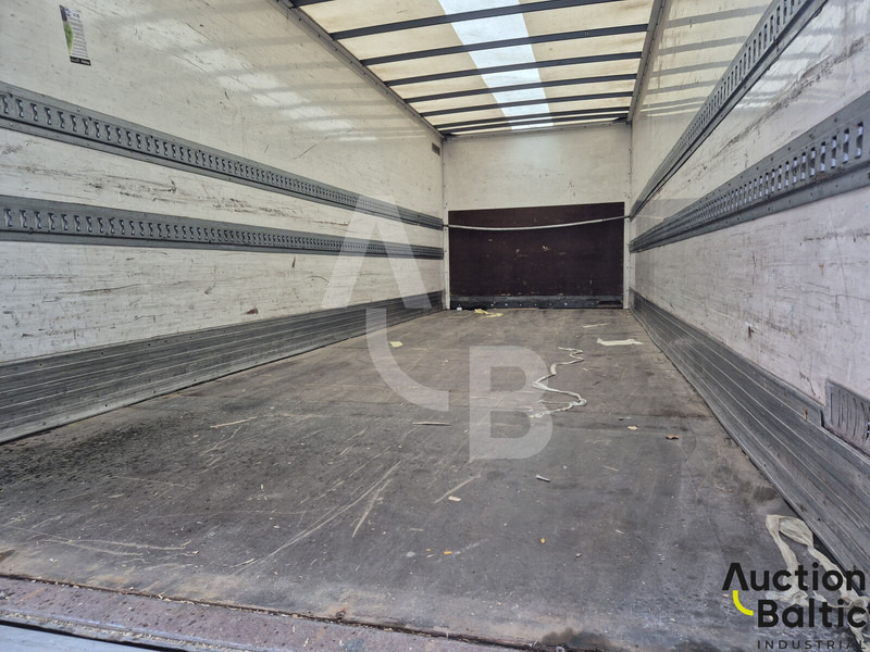 Skříňový nákladní auto Renault Midlum: obrázok 12 Skříňový nákladní auto Renault Midlum: obrázok 12