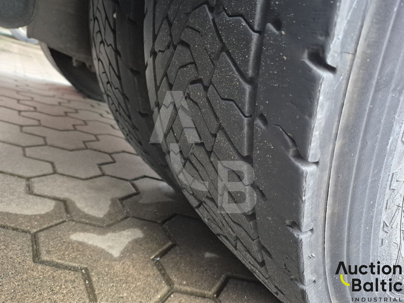 Skříňový nákladní auto Renault Midlum: obrázok 15 Skříňový nákladní auto Renault Midlum: obrázok 15