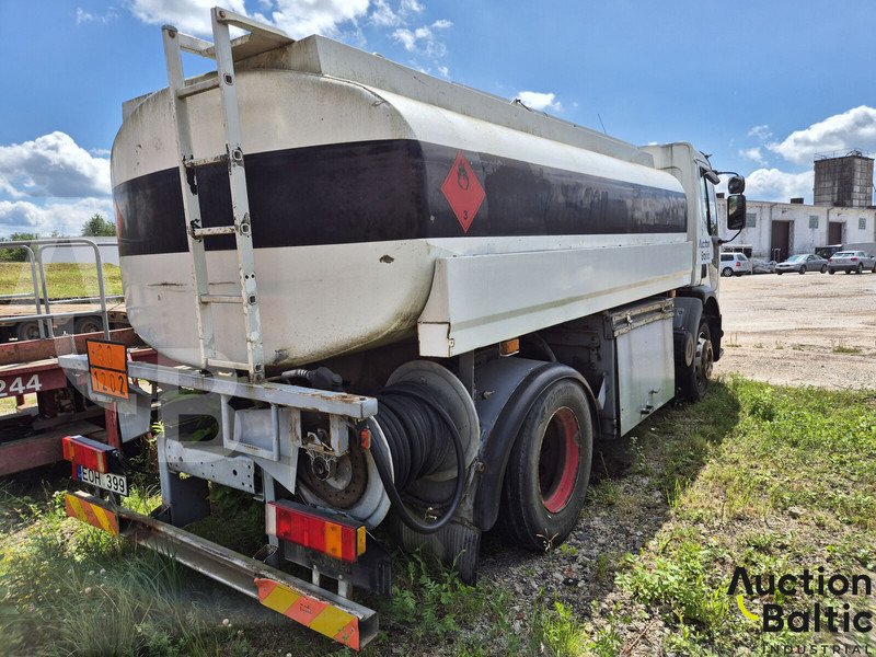 Renault Premium 250.18 - Cisternové vozidlo: obrázok 4 Renault Premium 250.18 - Cisternové vozidlo: obrázok 4