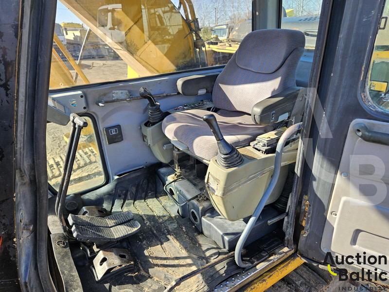 Sany SY 230 C - Pásové rýpadlo: obrázok 5 Sany SY 230 C - Pásové rýpadlo: obrázok 5