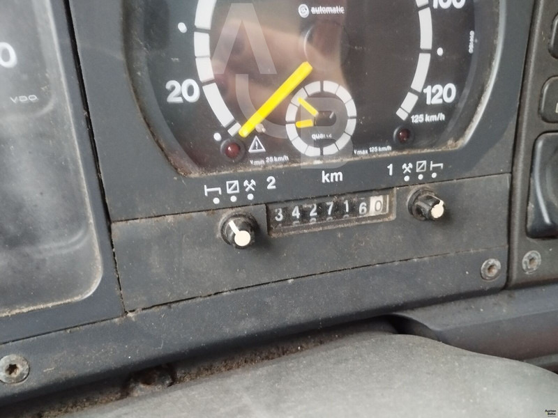 Scania B4X2 ATL - Cisternové vozidlo: obrázok 5 Scania B4X2 ATL - Cisternové vozidlo: obrázok 5