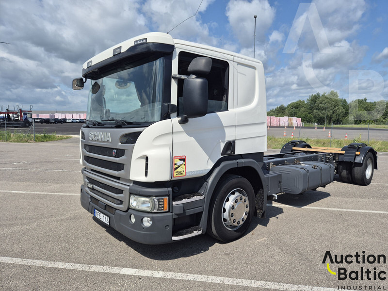 Scania P 450 - Podvozek s kabinou: obrázok 1 Scania P 450 - Podvozek s kabinou: obrázok 1