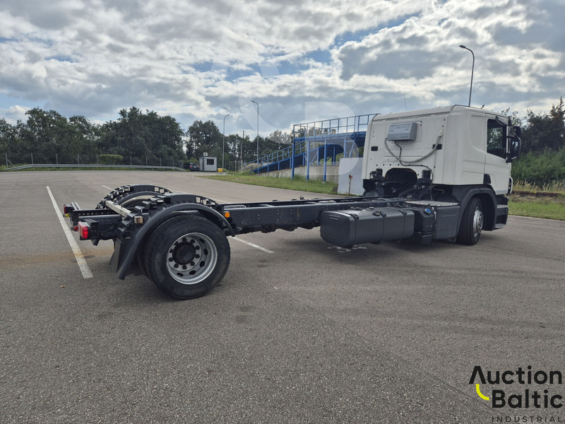 Scania P 450 - Podvozek s kabinou: obrázok 4 Scania P 450 - Podvozek s kabinou: obrázok 4