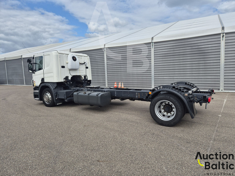 Scania P 450 - Podvozek s kabinou: obrázok 4 Scania P 450 - Podvozek s kabinou: obrázok 4
