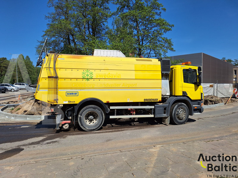 Scania P 94 - Zametacie vozidlo: obrázok 3 Scania P 94 - Zametacie vozidlo: obrázok 3