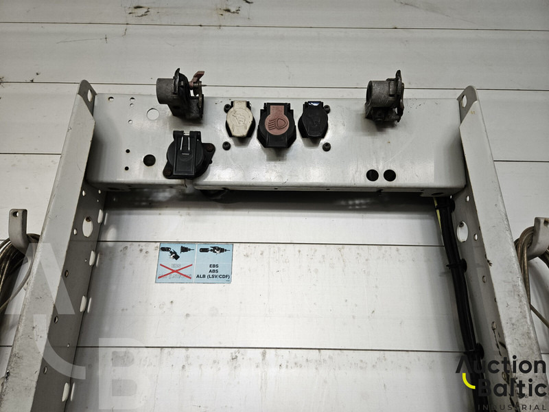 Schmitz Cargobull SCS 24 - Plachtový náves: obrázok 3 Schmitz Cargobull SCS 24 - Plachtový náves: obrázok 3