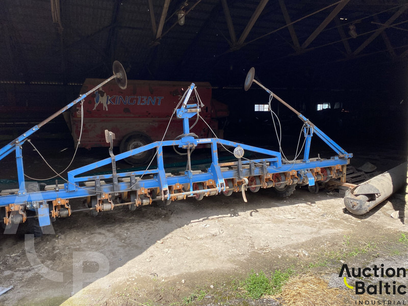 Schmotzer UD2012 - Přesný sejací stroj: obrázok 1 Schmotzer UD2012 - Přesný sejací stroj: obrázok 1