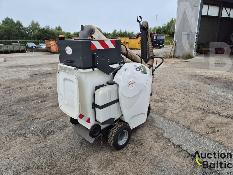 TSM Aria 240 - Zametacie vozidlo: obrázok 4 TSM Aria 240 - Zametacie vozidlo: obrázok 4