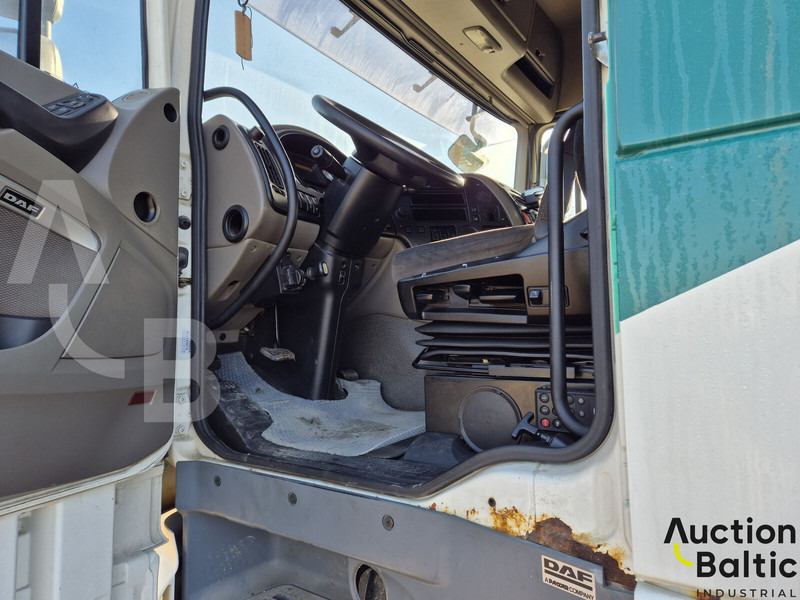 DAF FT XF105 - Ťahač: obrázok 5 DAF FT XF105 - Ťahač: obrázok 5