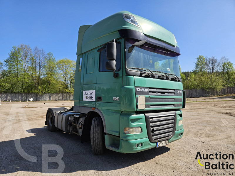 DAF XF105.460 - Ťahač: obrázok 2 DAF XF105.460 - Ťahač: obrázok 2