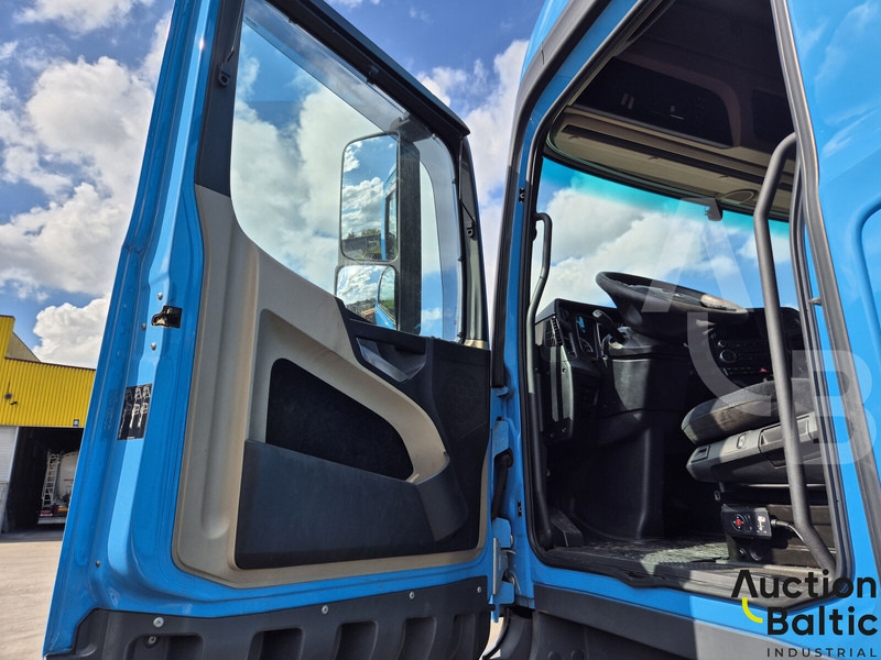 Mercedes-Benz Actros 1842 - Ťahač: obrázok 5 Mercedes-Benz Actros 1842 - Ťahač: obrázok 5