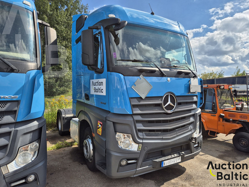 Mercedes-Benz Actros 1842 - Ťahač: obrázok 1 Mercedes-Benz Actros 1842 - Ťahač: obrázok 1
