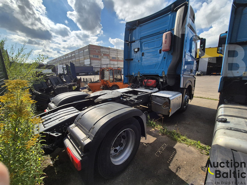 Mercedes-Benz Actros 1842 - Ťahač: obrázok 4 Mercedes-Benz Actros 1842 - Ťahač: obrázok 4