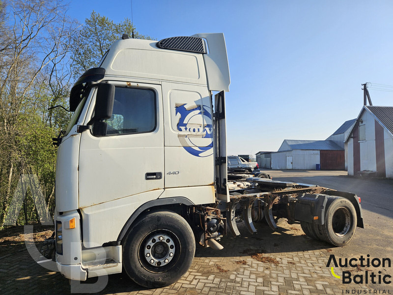 Volvo FH440 - Ťahač: obrázok 3 Volvo FH440 - Ťahač: obrázok 3