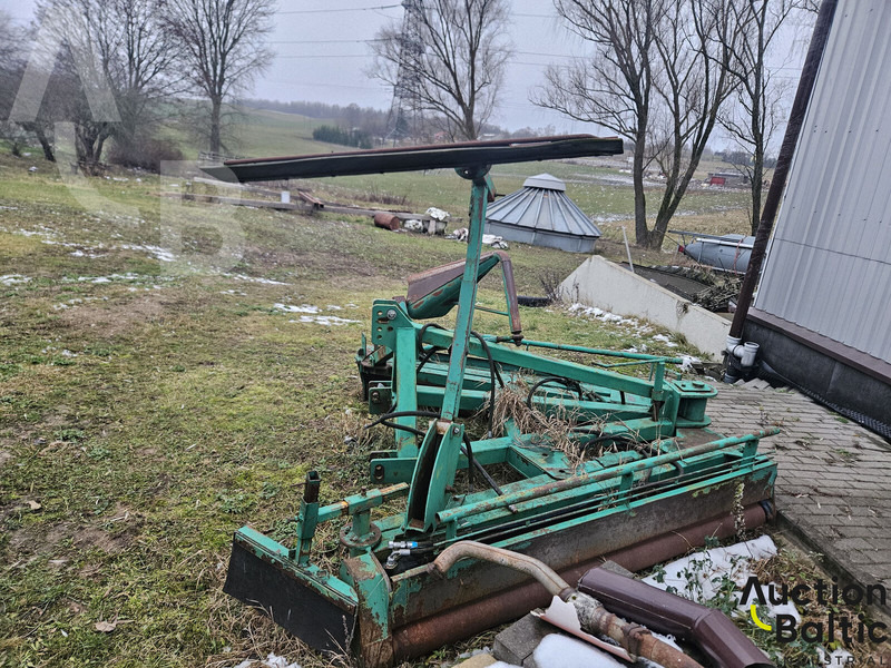 The pumpkin bulldozer - Zrovnávač: obrázok 3 The pumpkin bulldozer - Zrovnávač: obrázok 3