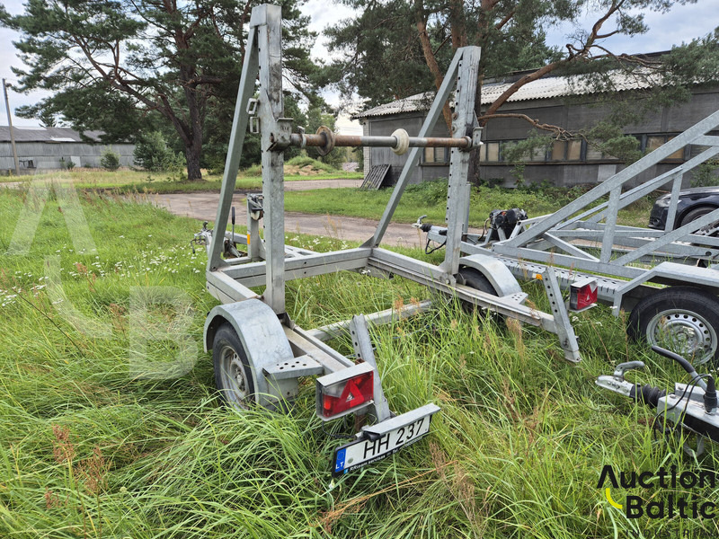 Tiki KP1500-RB - Plachtový náves: obrázok 4 Tiki KP1500-RB - Plachtový náves: obrázok 4