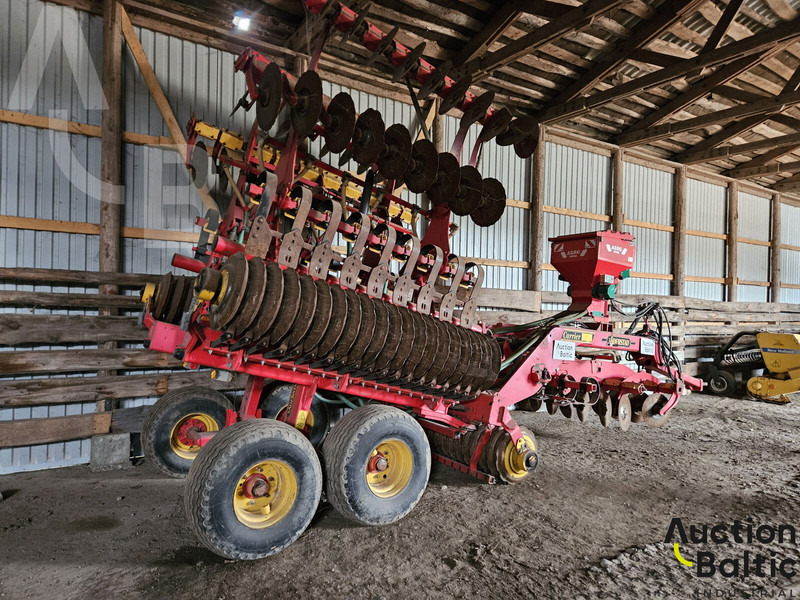 Vaderstad Carrier650 - Diskový pluh: obrázok 3 Vaderstad Carrier650 - Diskový pluh: obrázok 3