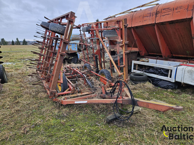Vaderstad - Kultivátor: obrázok 1 Vaderstad - Kultivátor: obrázok 1