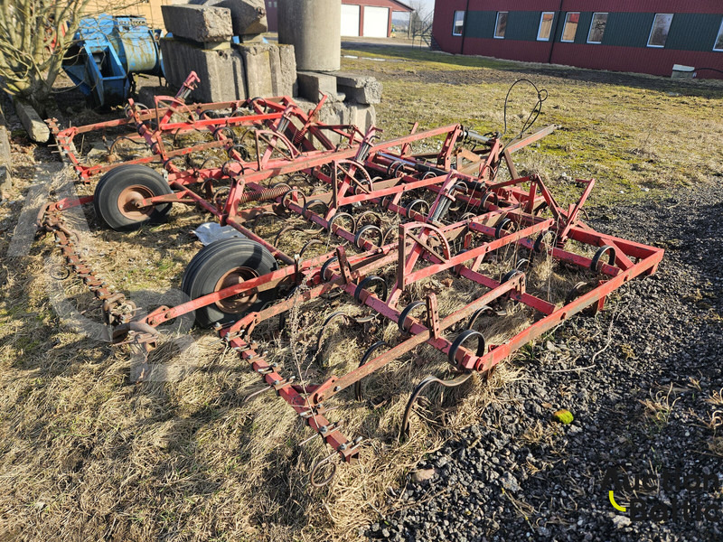 Vaderstad - Kultivátor: obrázok 3 Vaderstad - Kultivátor: obrázok 3