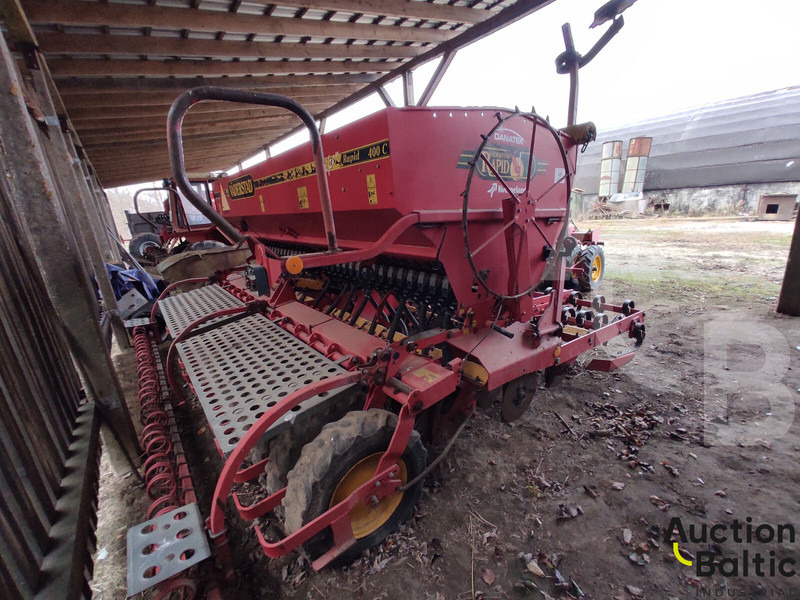 Vaderstad Rapid400C - Sejací stroj: obrázok 4 Vaderstad Rapid400C - Sejací stroj: obrázok 4