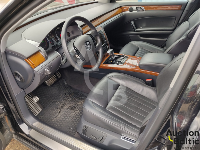 Volkswagen Phaeton - Automobil: obrázok 5 Volkswagen Phaeton - Automobil: obrázok 5