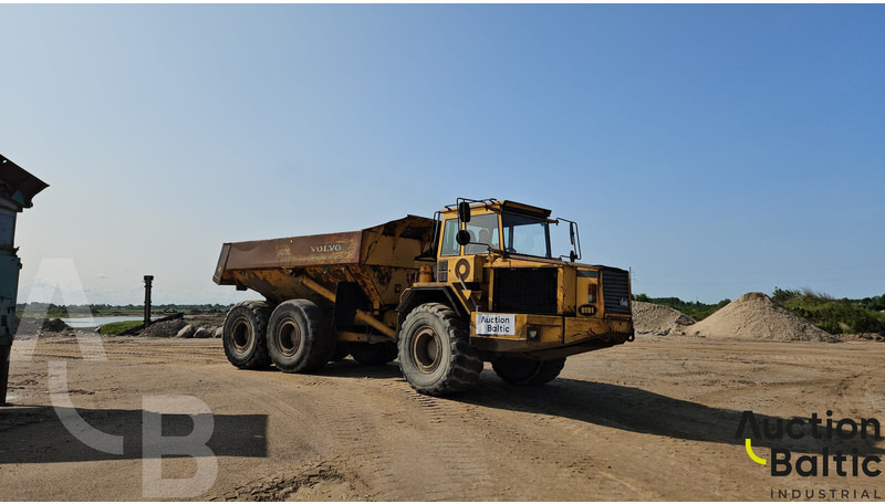 Volvo A30 - Ťahačový kĺbový damper: obrázok 4 Volvo A30 - Ťahačový kĺbový damper: obrázok 4