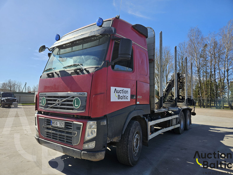 Volvo FH16 - Vyvážací príves: obrázok 2 Volvo FH16 - Vyvážací príves: obrázok 2