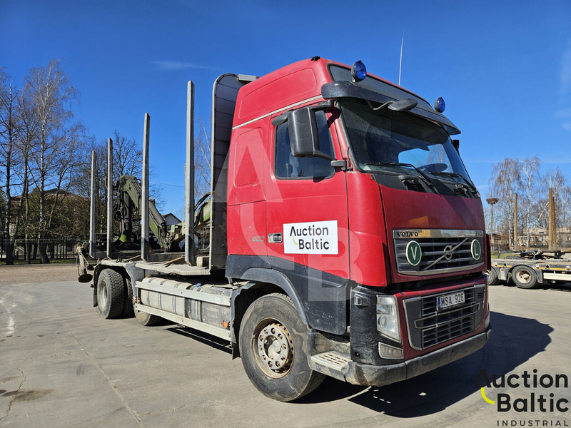 Volvo FH16 - Vyvážací príves: obrázok 1 Volvo FH16 - Vyvážací príves: obrázok 1