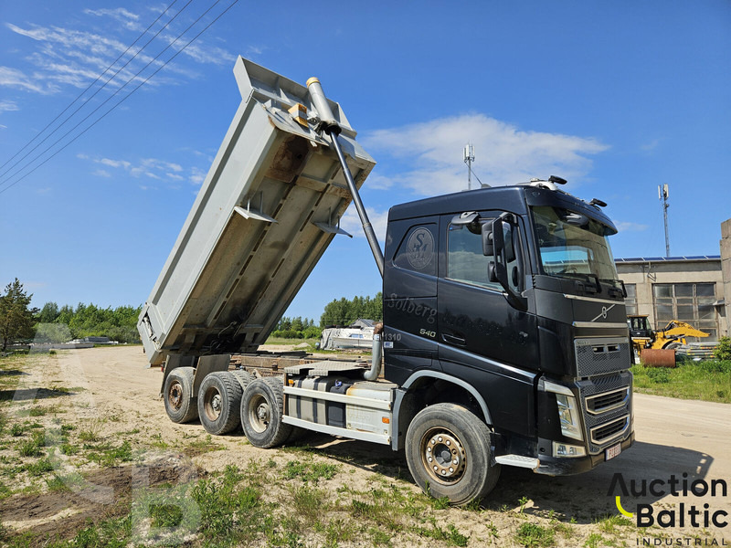Volvo FH540 - Sklápač: obrázok 5 Volvo FH540 - Sklápač: obrázok 5
