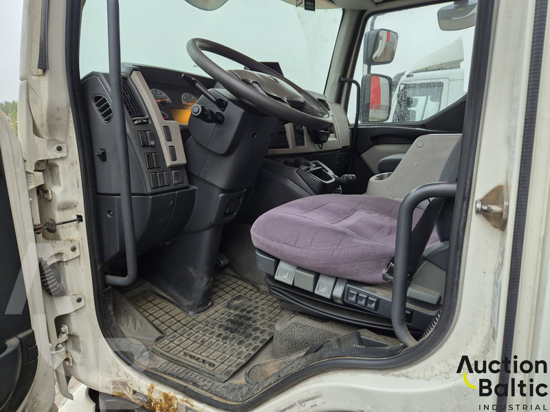 Volvo FL240 - Skříňový nákladní auto: obrázok 5 Volvo FL240 - Skříňový nákladní auto: obrázok 5