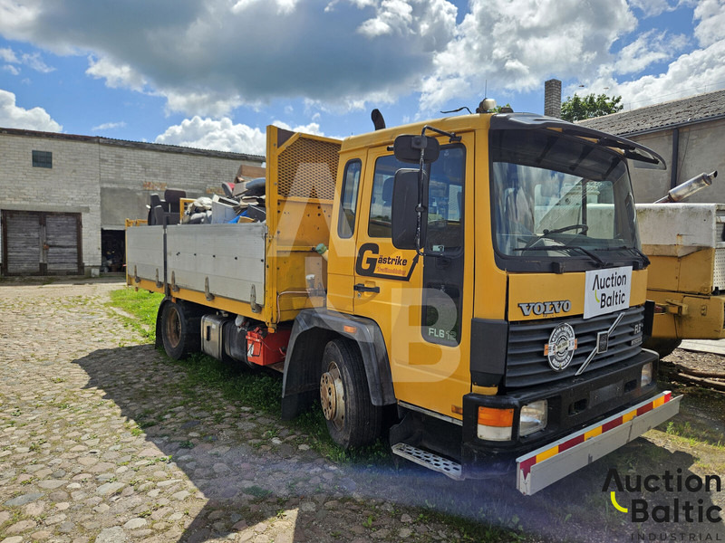 Volvo FL612 - Valníkový/ Plošinový nákladný automobil: obrázok 2 Volvo FL612 - Valníkový/ Plošinový nákladný automobil: obrázok 2