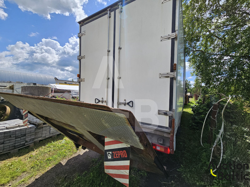 Volvo FL615 - Skříňový nákladní auto: obrázok 4 Volvo FL615 - Skříňový nákladní auto: obrázok 4