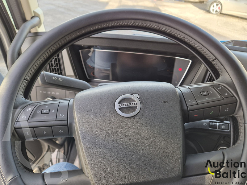Nákladné vozidlo na prepravu automobilov Volvo FM500: obrázok 8