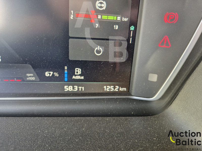 Nákladné vozidlo na prepravu automobilov Volvo FM500: obrázok 10