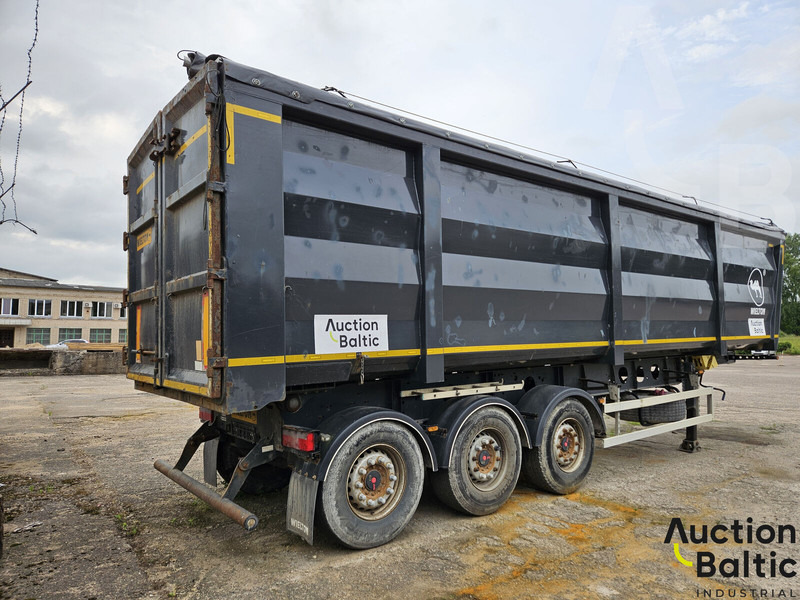 Wielton NW-3 - Plachtový náves: obrázok 3 Wielton NW-3 - Plachtový náves: obrázok 3