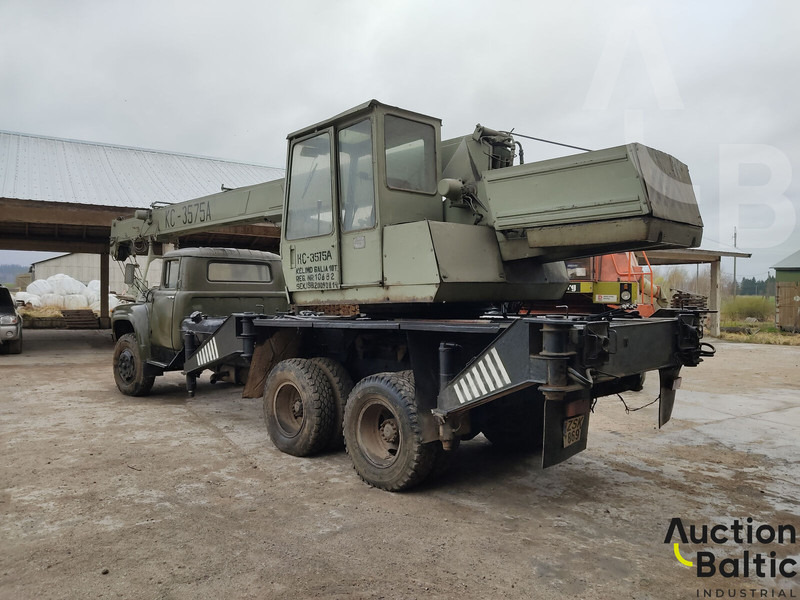 ZIL 133 - Žeriav pre všetky terény: obrázok 3 ZIL 133 - Žeriav pre všetky terény: obrázok 3