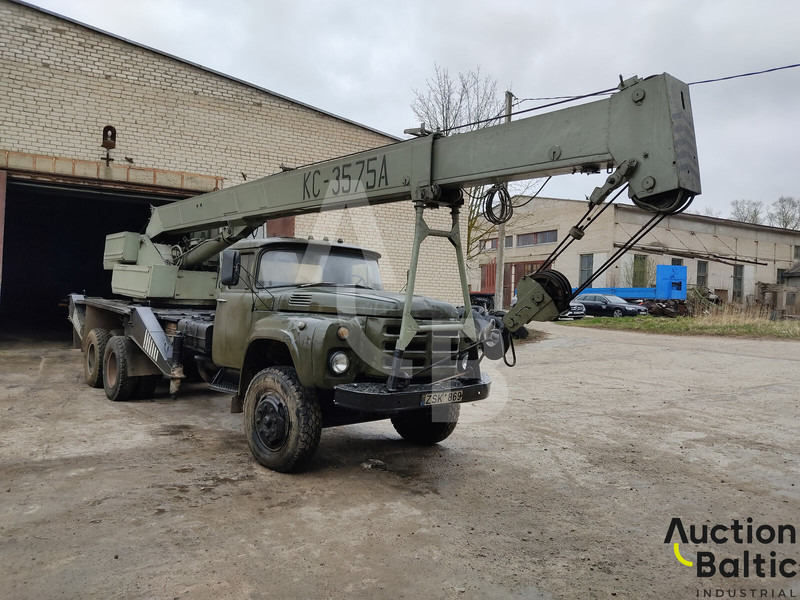 ZIL 133 - Žeriav pre všetky terény: obrázok 2 ZIL 133 - Žeriav pre všetky terény: obrázok 2