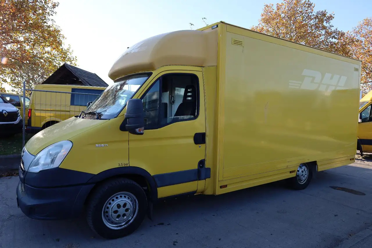 Iveco Daily/ Regalsystem/Luftfeder/1. Hand - Dodávka skriňová nadstavba: obrázok 1 Iveco Daily/ Regalsystem/Luftfeder/1. Hand - Dodávka skriňová nadstavba: obrázok 1