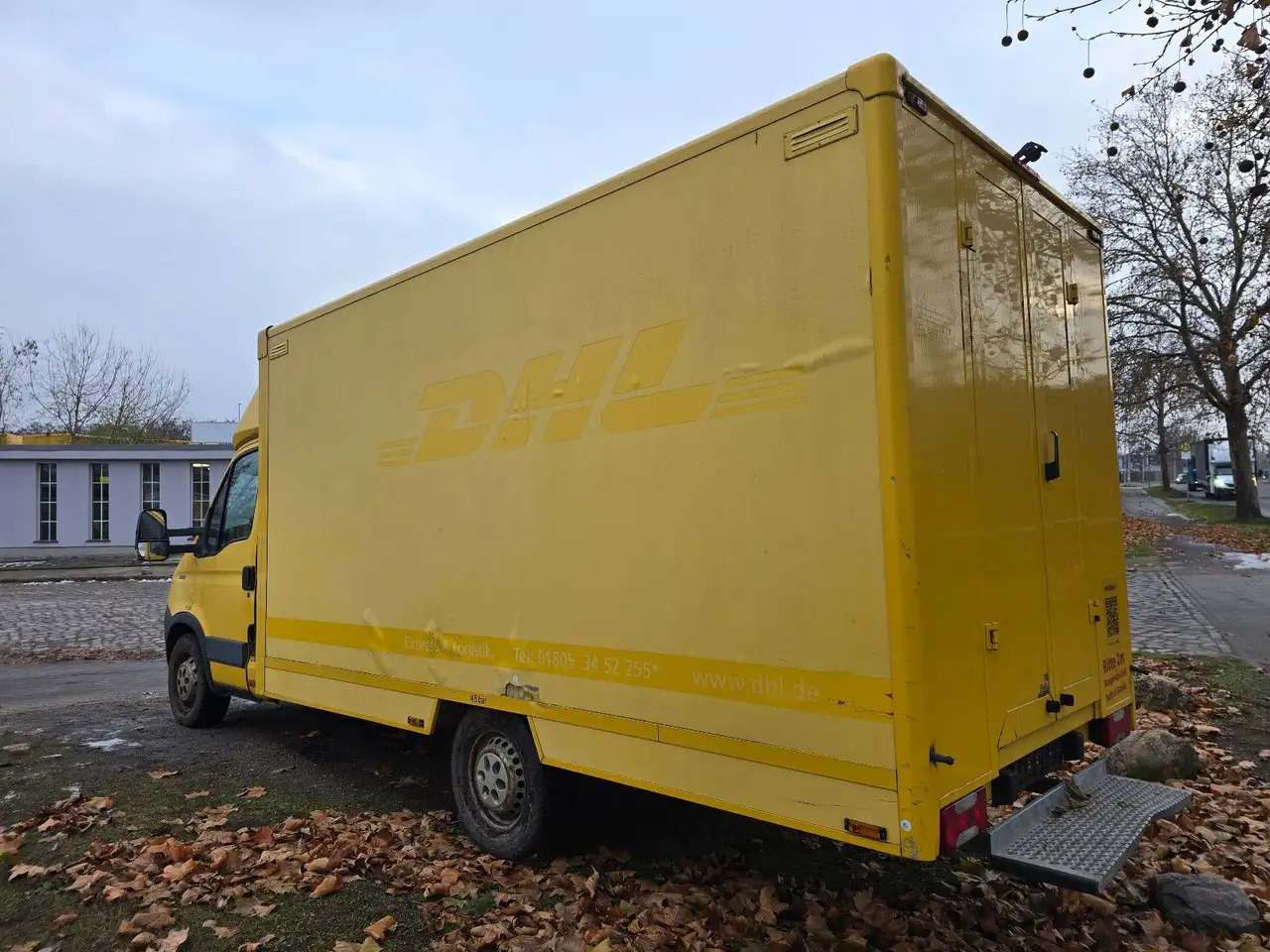 Iveco Daily/ Regalsystem/Luftfeder/1. Hand - Dodávka skriňová nadstavba: obrázok 4 Iveco Daily/ Regalsystem/Luftfeder/1. Hand - Dodávka skriňová nadstavba: obrázok 4
