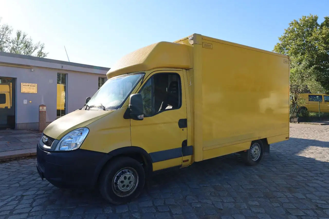 Iveco Daily/ Regalsystem/Luftfeder/KURZ/1. Hand - Dodávka skriňová nadstavba: obrázok 2 Iveco Daily/ Regalsystem/Luftfeder/KURZ/1. Hand - Dodávka skriňová nadstavba: obrázok 2