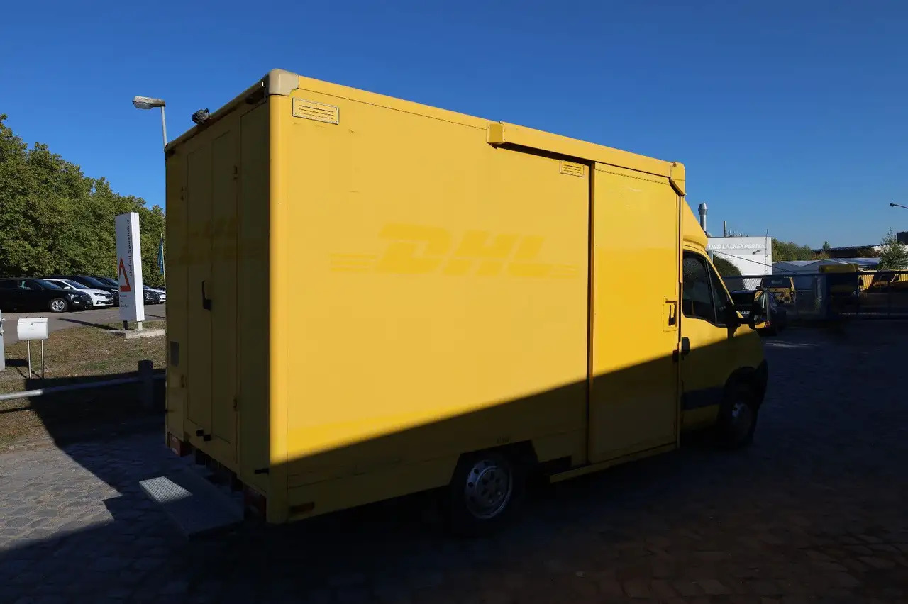 Iveco Daily/ Regalsystem/Luftfeder/KURZ/1. Hand - Dodávka skriňová nadstavba: obrázok 5 Iveco Daily/ Regalsystem/Luftfeder/KURZ/1. Hand - Dodávka skriňová nadstavba: obrázok 5