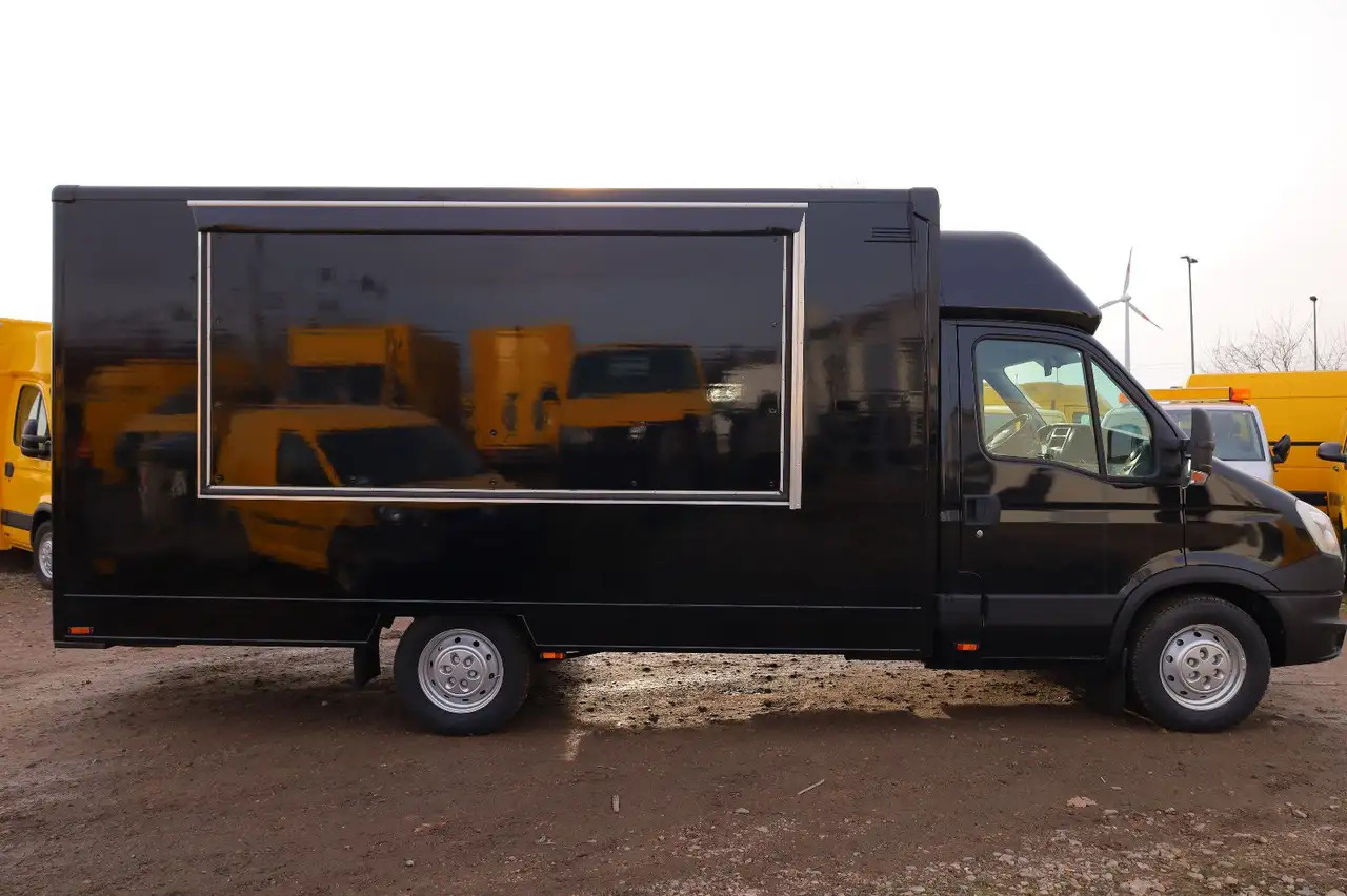Iveco IS35SI2AA/ FOODTRUCK/Daily/EU5/1. Hand - Pojazdná predajňa: obrázok 4 Iveco IS35SI2AA/ FOODTRUCK/Daily/EU5/1. Hand - Pojazdná predajňa: obrázok 4