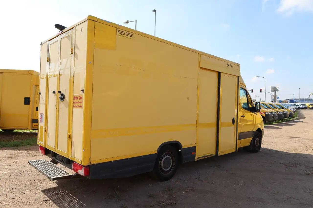 Mercedes-Benz Sprinter II Pritsche/ Koffer/Regalsystem - Dodávka skriňová nadstavba: obrázok 3 Mercedes-Benz Sprinter II Pritsche/ Koffer/Regalsystem - Dodávka skriňová nadstavba: obrázok 3