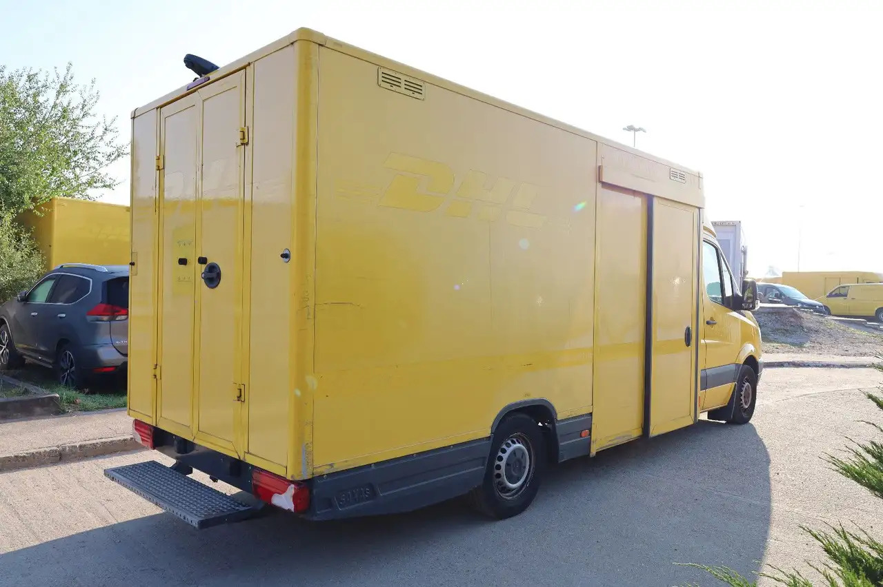 Mercedes-Benz Sprinter II Pritsche/ Koffer/Regalsystem - Dodávka skriňová nadstavba: obrázok 3 Mercedes-Benz Sprinter II Pritsche/ Koffer/Regalsystem - Dodávka skriňová nadstavba: obrázok 3