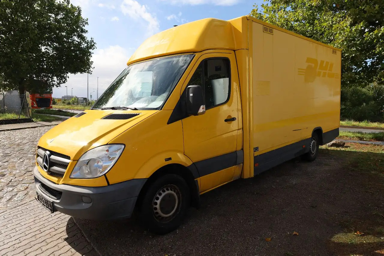 Mercedes-Benz Sprinter II Pritsche/ Koffer/Regalsystem - Dodávka skriňová nadstavba: obrázok 1 Mercedes-Benz Sprinter II Pritsche/ Koffer/Regalsystem - Dodávka skriňová nadstavba: obrázok 1