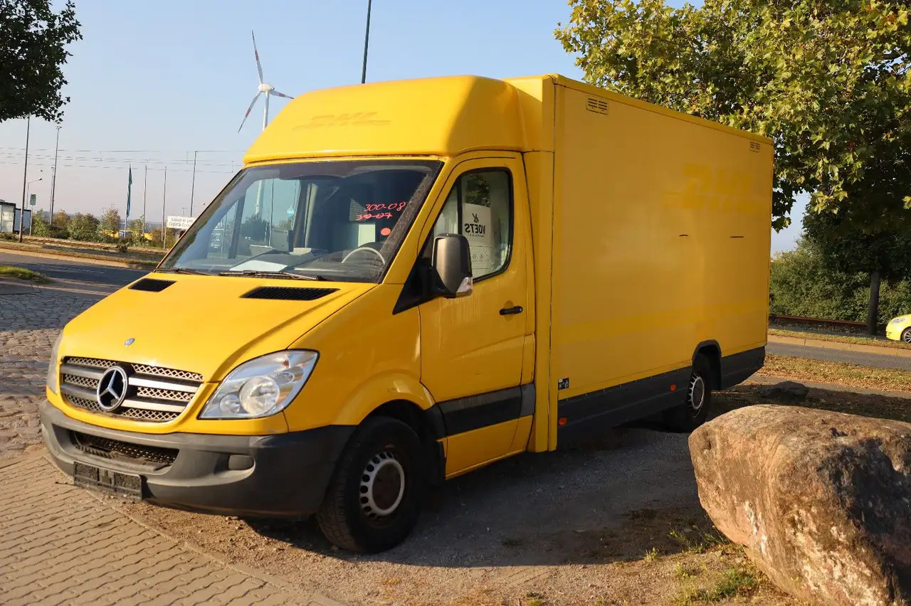 Mercedes-Benz Sprinter II Pritsche/ Koffer/Regalsystem - Dodávka skriňová nadstavba: obrázok 2 Mercedes-Benz Sprinter II Pritsche/ Koffer/Regalsystem - Dodávka skriňová nadstavba: obrázok 2