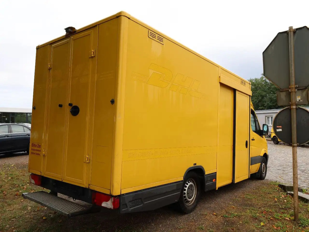 Mercedes-Benz Sprinter II Pritsche/ Koffer/Regalsystem - Dodávka skriňová nadstavba: obrázok 3 Mercedes-Benz Sprinter II Pritsche/ Koffer/Regalsystem - Dodávka skriňová nadstavba: obrázok 3