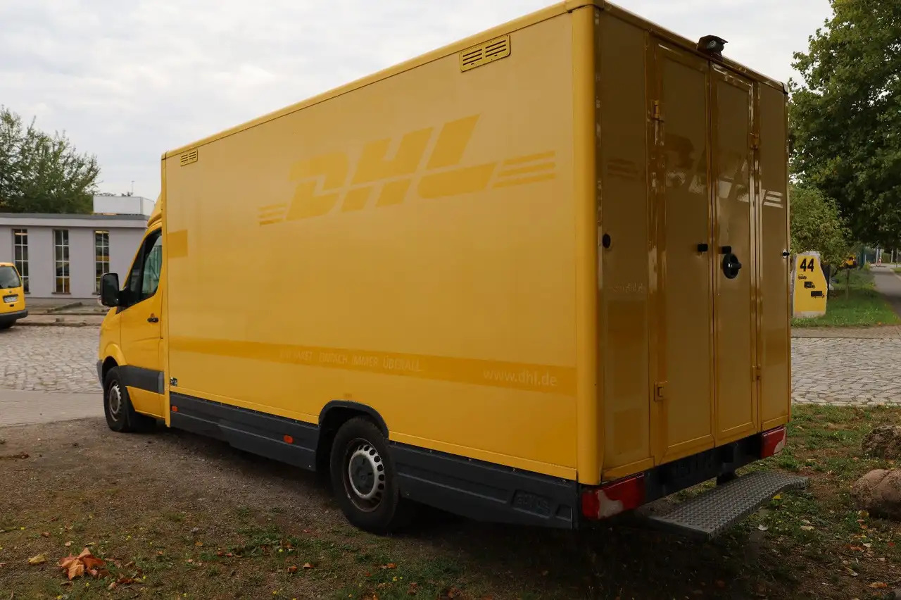 Mercedes-Benz Sprinter II Pritsche/ Koffer/Regalsystem - Dodávka skriňová nadstavba: obrázok 3 Mercedes-Benz Sprinter II Pritsche/ Koffer/Regalsystem - Dodávka skriňová nadstavba: obrázok 3