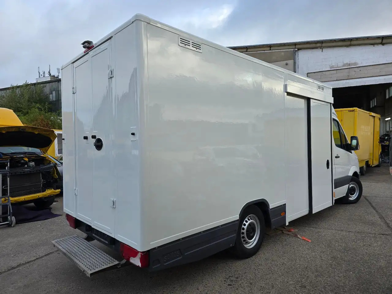 Mercedes-Benz Sprinter/Koffer/Regalsystem/ EU5/ 1. Hand - Dodávka skriňová nadstavba: obrázok 3 Mercedes-Benz Sprinter/Koffer/Regalsystem/ EU5/ 1. Hand - Dodávka skriňová nadstavba: obrázok 3