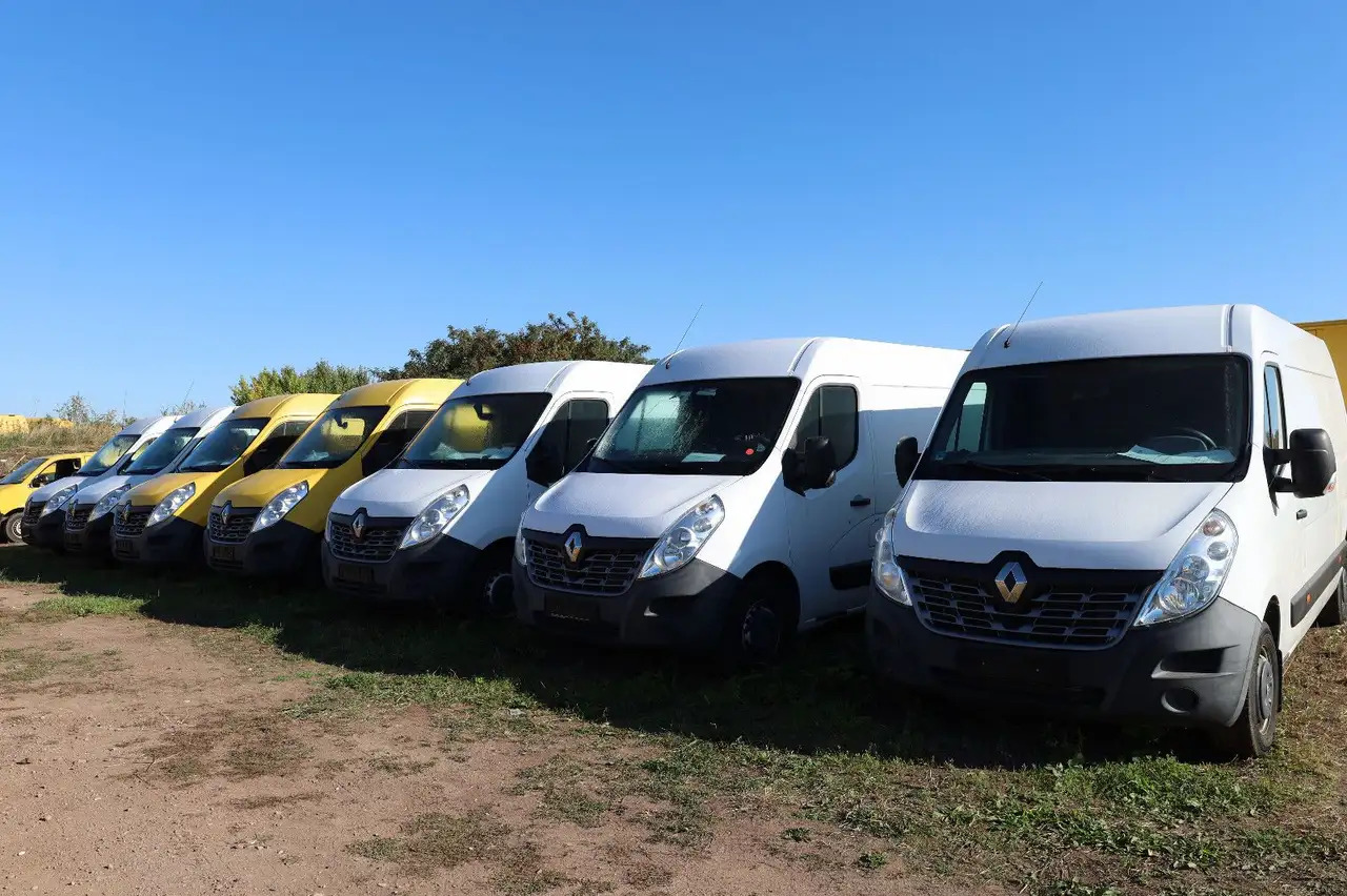 Renault Master/Scheckheft/1. Hand/ EURO 6/ Klima/ 96kW - Furgon: obrázok 2 Renault Master/Scheckheft/1. Hand/ EURO 6/ Klima/ 96kW - Furgon: obrázok 2